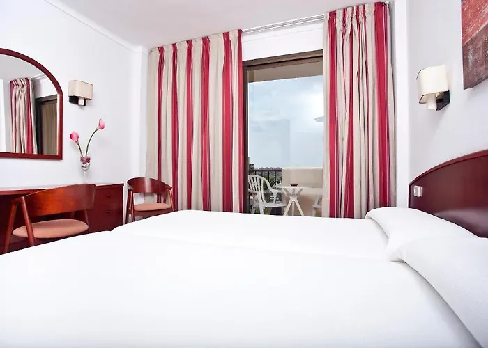 Santa Maria Playa 3*