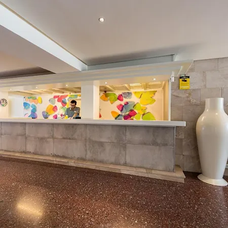 Santa Maria Playa 卡拉米洛