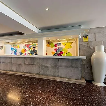 Santa Maria Playa מלון 3*