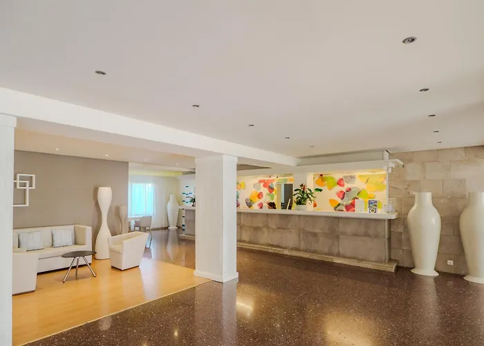 Santa Maria Playa Cala Millor (Mallorca)